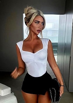 Kaci Mae image 2 of 3