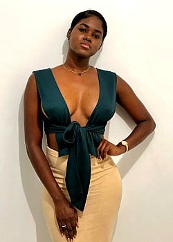 Kadijah Robinson image 2 of 4