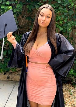 Kaelani Skye image 2 of 4
