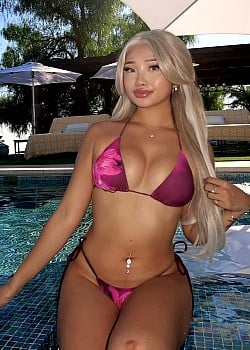 Kaileigh Mutuc image 4 of 4