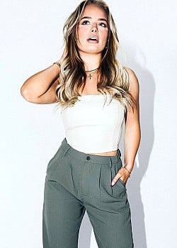 Kaitlyn Humphrey image 2 of 4