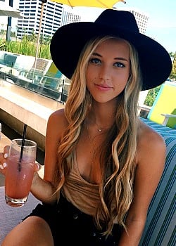 Kaitlynn Bell image 3 of 4