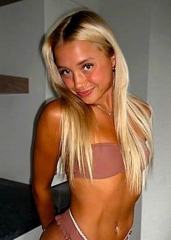 Kaitsy Baker image 1 of 4