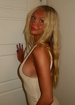Kalina Ranallo image 2 of 2