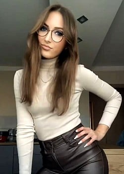 Kamila Kordaszewska image 1 of 2