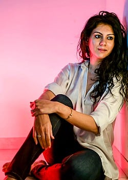 Kamna Jethmalani image 3 of 3
