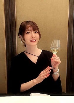 Kana Hanazawa image 3 of 4