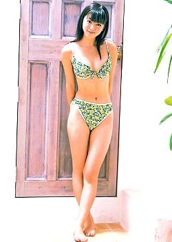 Kana Ishikawa image 2 of 4