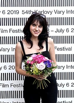 Kara Hayward image 1 of 1