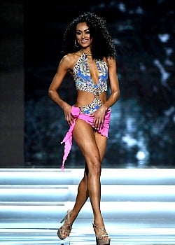 Kara McCullough image 3 of 3