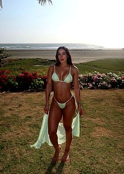 Karen Cano image 2 of 4