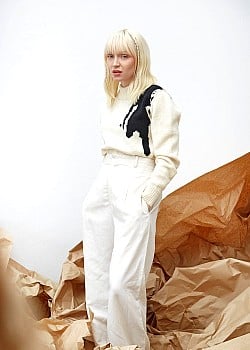 Karina Kolokolchykova image 1 of 3