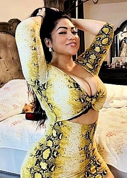 Karina Medina image 3 of 3