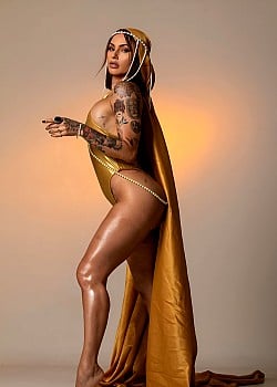 Karina Sinopoli image 2 of 3