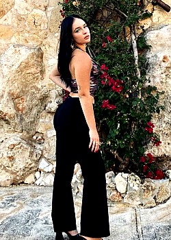 Karina Velez image 2 of 3