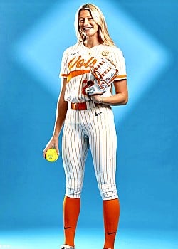 Karlyn Pickens image 3 of 4