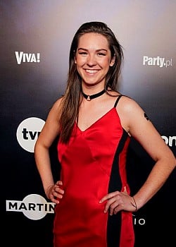 Karolina Czarnecka image 3 of 4