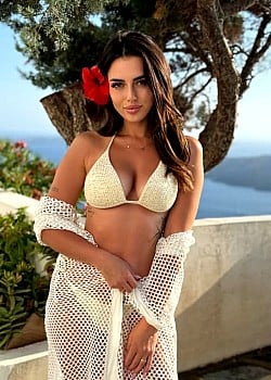 Karolina Lipinska image 4 of 4