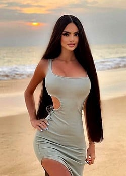Karolina Mayatskaya image 4 of 4