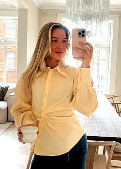 Karoline Olsen image 3 of 4
