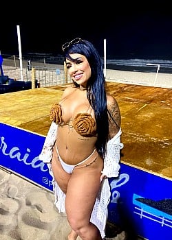 Karolyne Duarte image 1 of 4