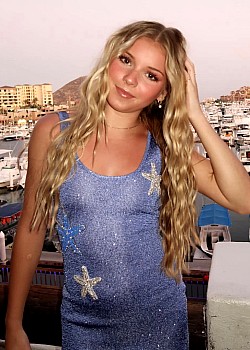 Kasey Perry image 4 of 4