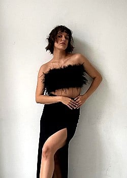Kasia Kmiotek image 1 of 4