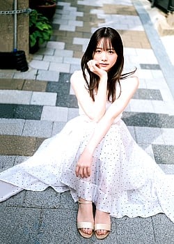 Kasumi Mori image 1 of 2