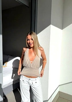 Kat Bradley image 2 of 3