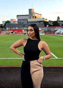 Katarina Zivkovic (journalist) image 2 of 4