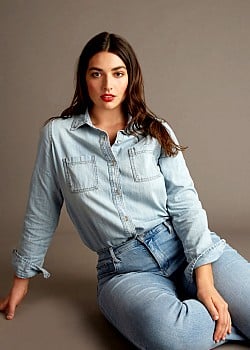 Kate Lavrentios image 4 of 4