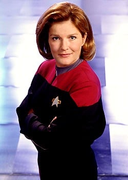 Kate Mulgrew image 1 of 1