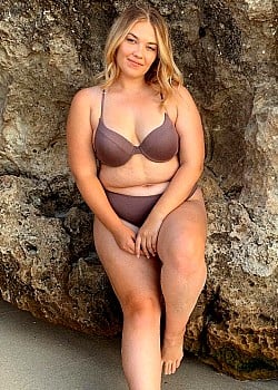 Kate Wasley image 2 of 4