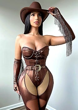 Kathleen Molina image 2 of 4