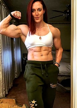 Katie Lee (Fitness) image 2 of 2