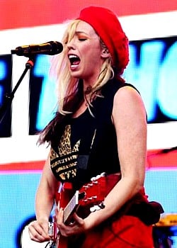 Katie White (musician) image 4 of 4