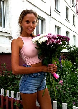 Katya Clover image 4 of 4