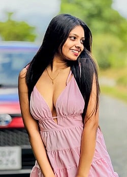 Kaveesha Chethana image 3 of 4