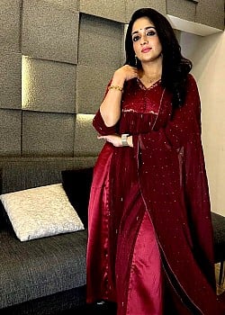 Kavya Madhavan image 2 of 3