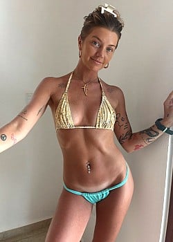 Kaya Corbridge image 2 of 4