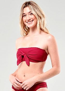Kayla Jones image 2 of 4
