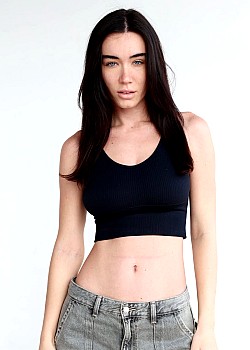 Kayla Metts image 2 of 4