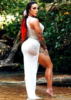Kayla Rossi image 2 of 4