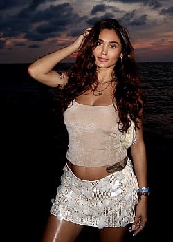 Kayla Vasquez (Instagram) image 1 of 4