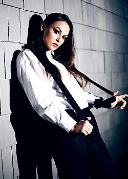 Kayla Wallace image 1 of 2