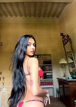 Kellie Curtly image 2 of 4