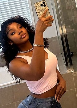 Kelly Akoussah