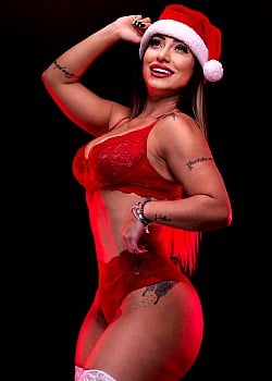 Kelly Holliver image 2 of 3