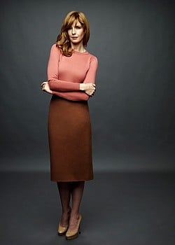 Kelly Reilly image 3 of 4