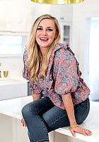 Kelsey Barnard Clark profile photo